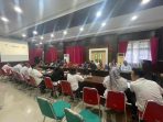 Rapat Koordinasi DLH Kalimantan Tengah Terkait Perizinan Galian C Rapat Koordinasi DLH Kalimantan Tengah mengenai perizinan Galian C, dengan peserta yang hadir di Aula DLH Prov. Kalteng.