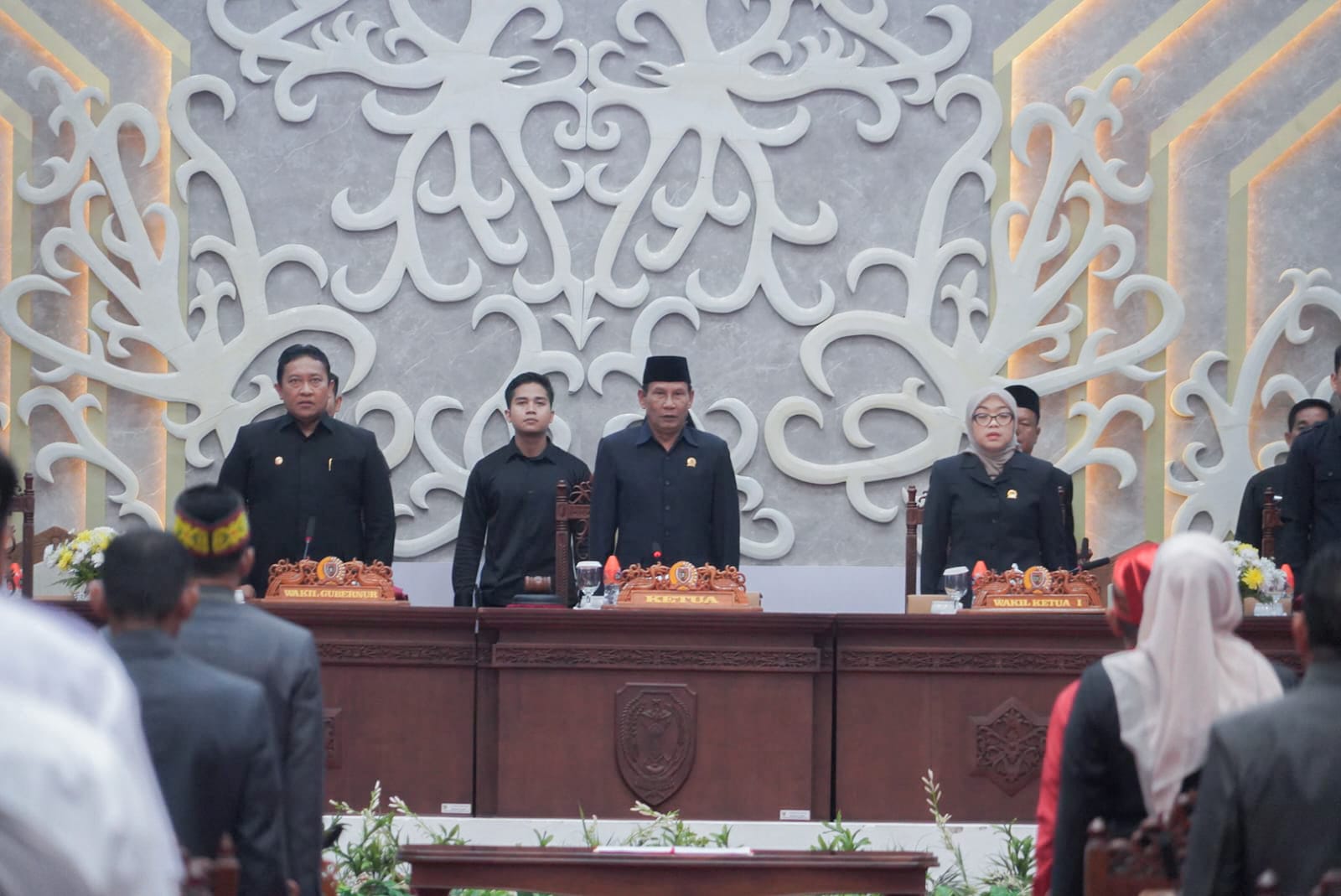 Wagub Tekankan Disiplin Anggaran, APBD 2026 Resmi Disepakati DPRD dan Pemprov